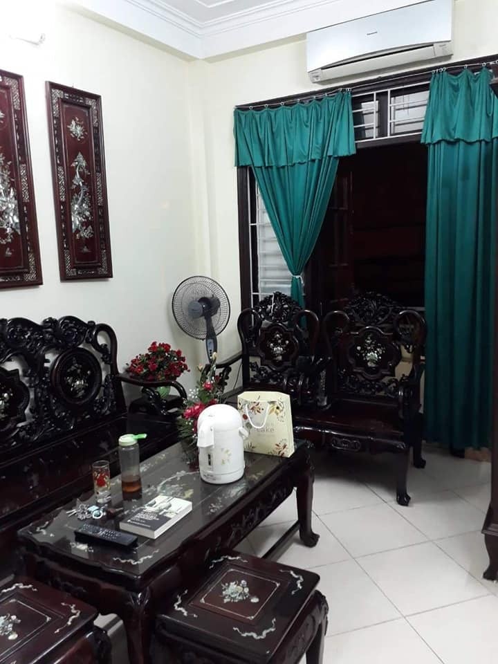 Bán nhà Trương Định Quận Hoàng Mai dt 5.5 tỷ, dt 35m2, 4 Tầng ô tô tránh nhau