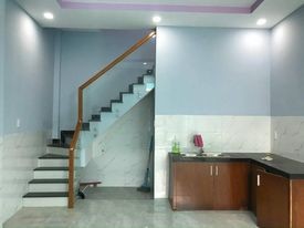 Chính Chủ gửi bán gấp Nhà Một trệt một lầu 57m2 chỉ 3tỷ1, tại Q.2,LH 0918090039(zalo)