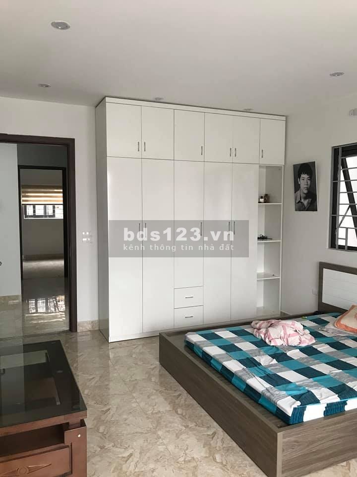 Bán nhà Võ Chí Công Cầu Giấy 5 tầng thoáng, nhà đẹp 3 mặt thoáng, dtsd 85m2