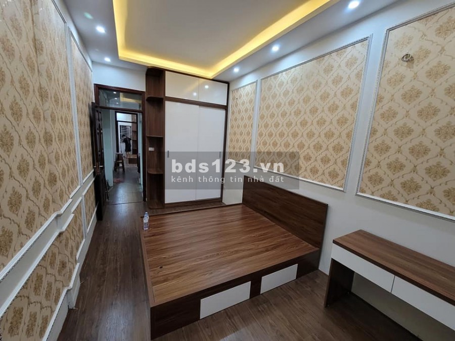 Cực phẩm Thanh Xuân, chủ tự xây 4 tầng dt 47m2 giá 4 tỷ 5, full nội thất