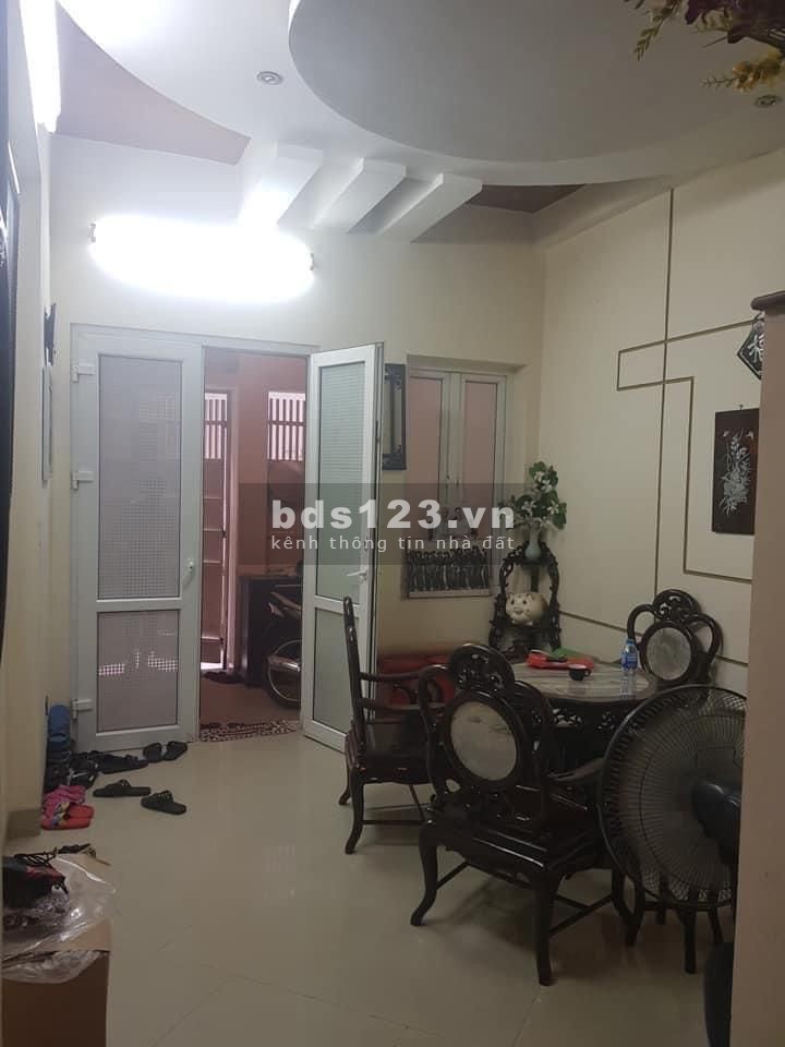 Bán nhà ô tô đỗ cửa, đường Thịnh Quang, dt 41m2, 4 tầng, mt…