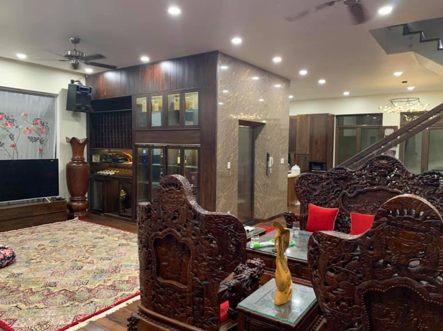 Bán Siêu Phẩm HiếmTrần Quốc Toản, trao hết nội thất Gỗ, 402m2 Giảm 4 tỷ