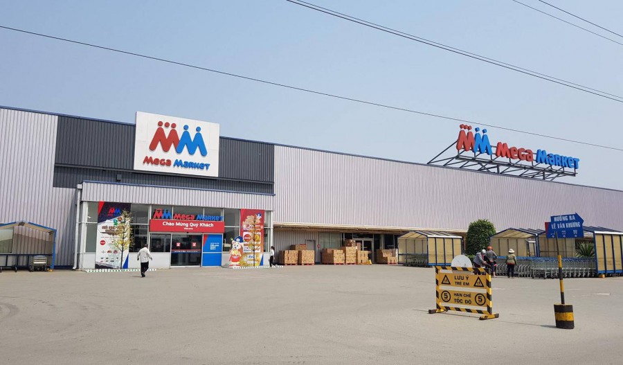 Về quê định cư, Bán nhà hẻm rộng, 126m2, ngang 10m. Kế bên siêu thị Metro Q12.