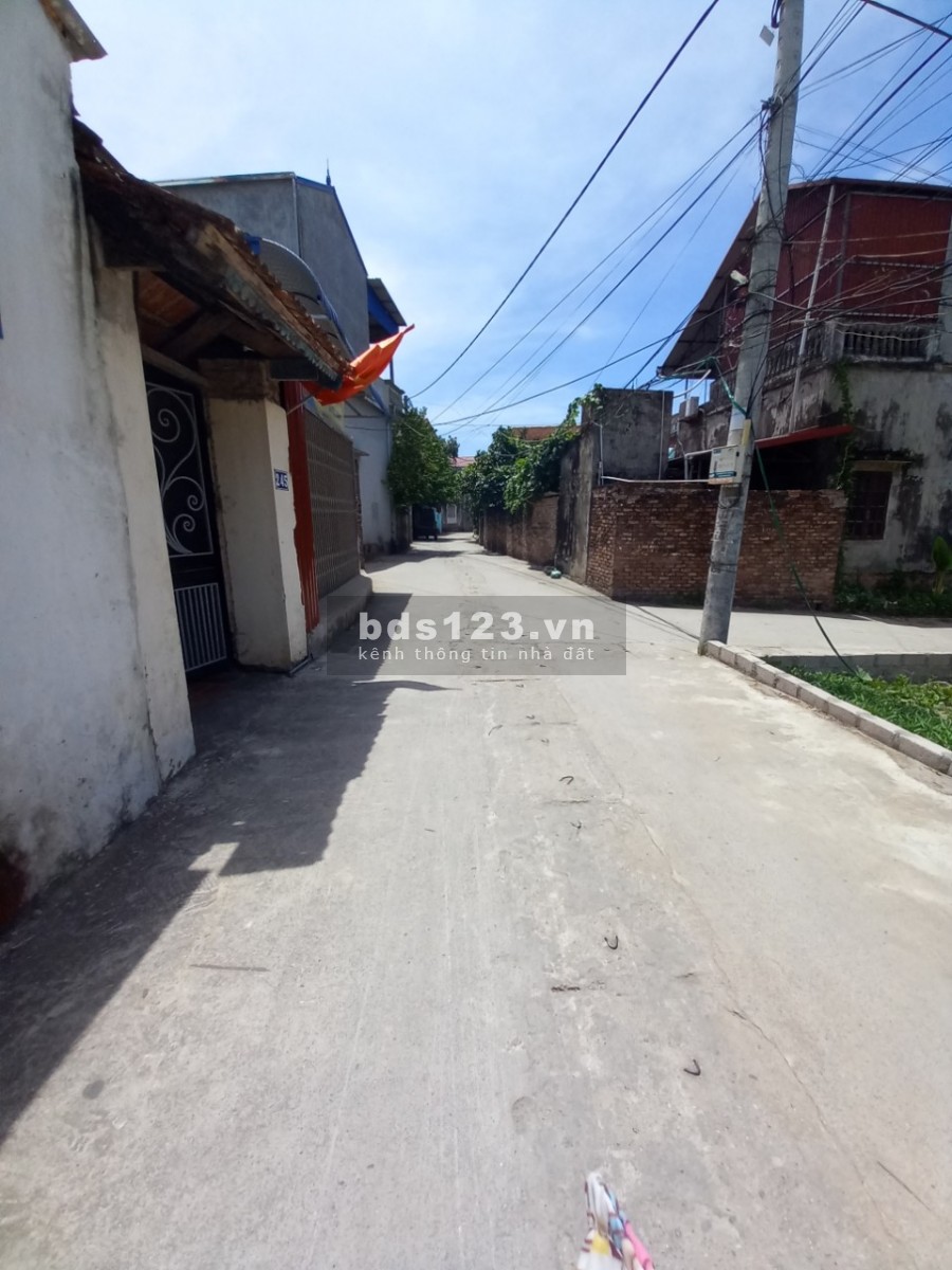 Chính chủ bán đất xã Đỗ Động Thanh Oai Hà Nội, kinh doanh, phân lô, ô tô đỗ cổng, giá 9.5 triệu/m2