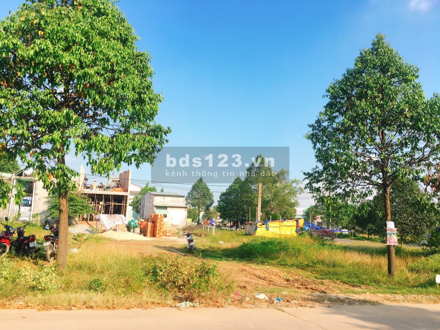 2 mẫu đất (200x100m mặt tiền KCN Nhật Hàn, sổ hồng, thổ cư, giá 370tr/sổ, đường thông 16m