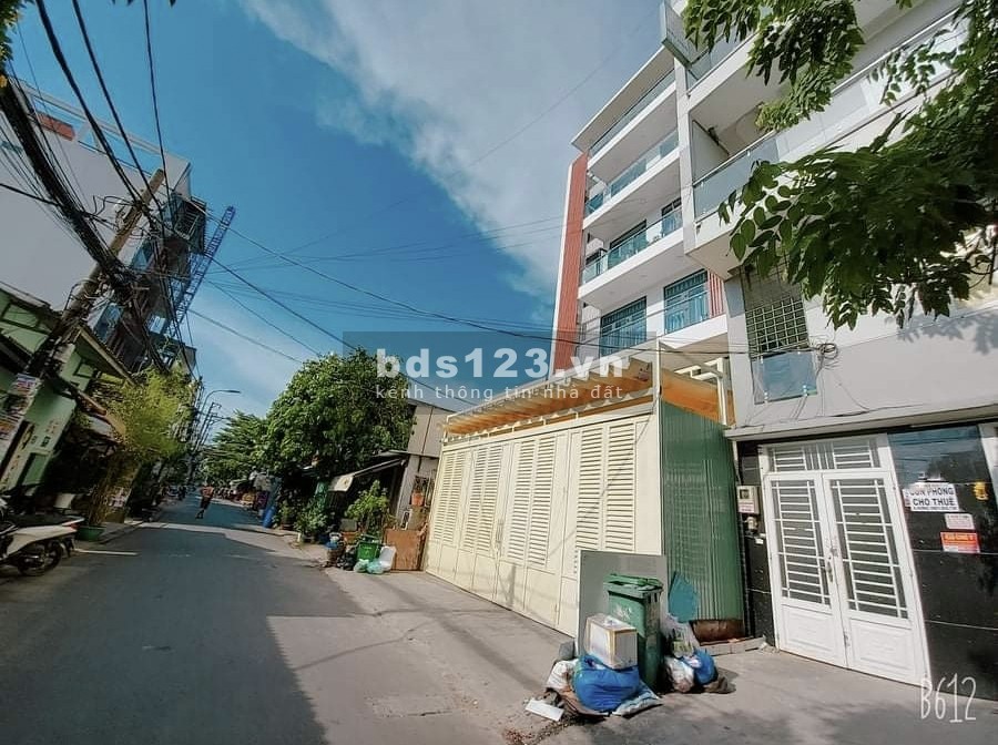 Bán nhà Đường Lê Đình Cẩn, Quận Bình Tân diện tích 140m2, giá bán 7.2 tỷ