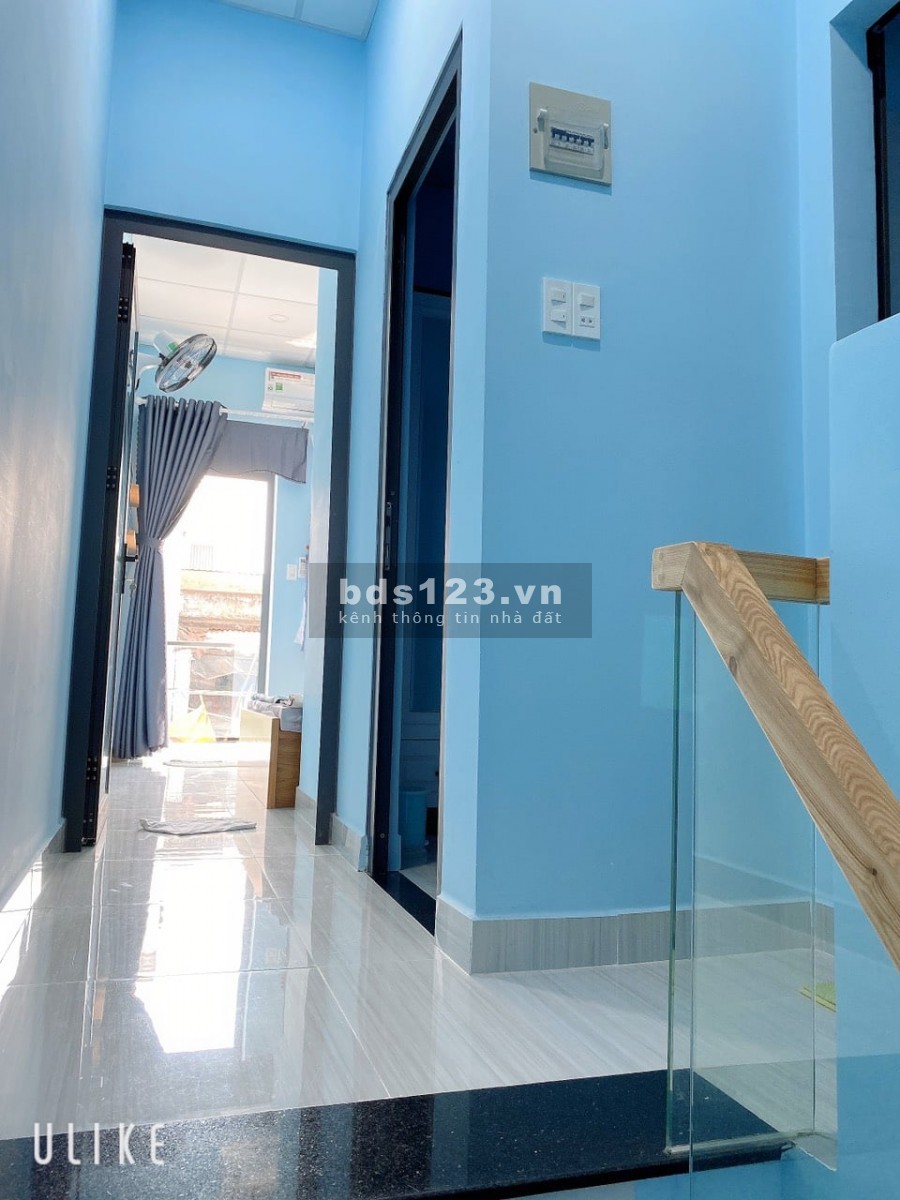 Không thể bỏ qua bán nhà đường Âu Cơ, Tân Phú , Giá chỉ 3.2 tỷ