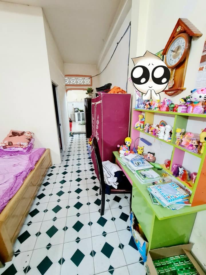Bán Gấp nhà Phạm Văn Bạch dt 80m2, 2 tầng, giá 5.25 tỷ, đang cho thuê 10tr/Tháng