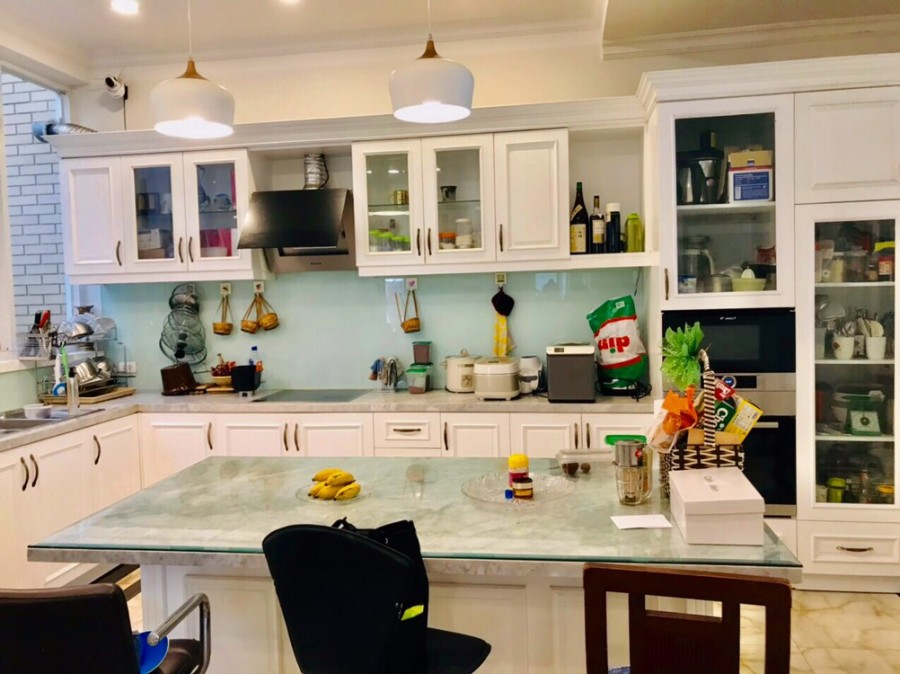 Bán biệt thự phường Bình An, Quận 2, thiết kế 1 trệt, 1 lầu, sân vườn, khu an ninh