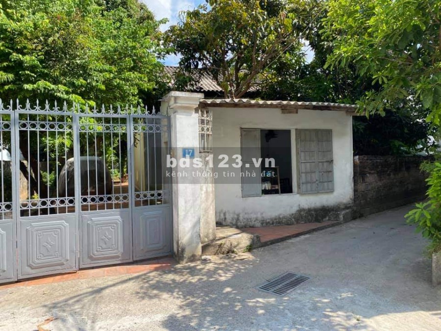 Bán nhà Đức Giang, duy nhất một căn ba mặt thoáng, diện tích 60m2, giá bán 2 tỷ
