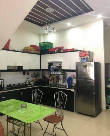 Bán nhà 2 tầng kiên cố mặt tiền Nguyễn Chích, Quận Liên Chiểu, Đà Nẵng, giá 3.9 tỷ
