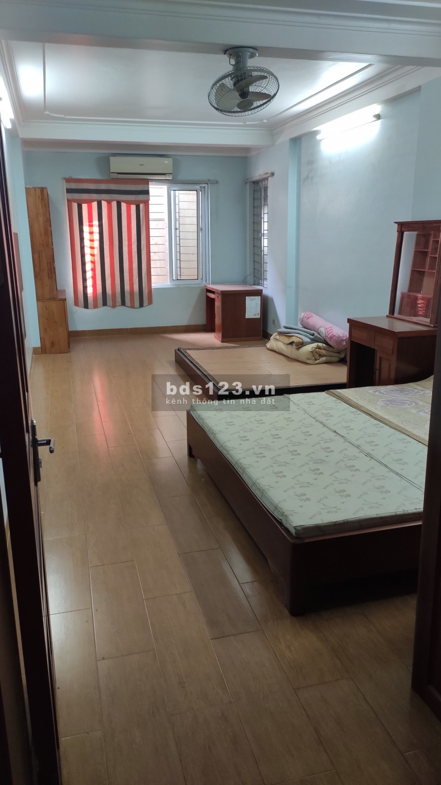 Bán nhà 5 tầng đẹp full đồ ở luôn phố Triều Khúc dt 38m2 giá 3,2 tỷ, lh 0912442669