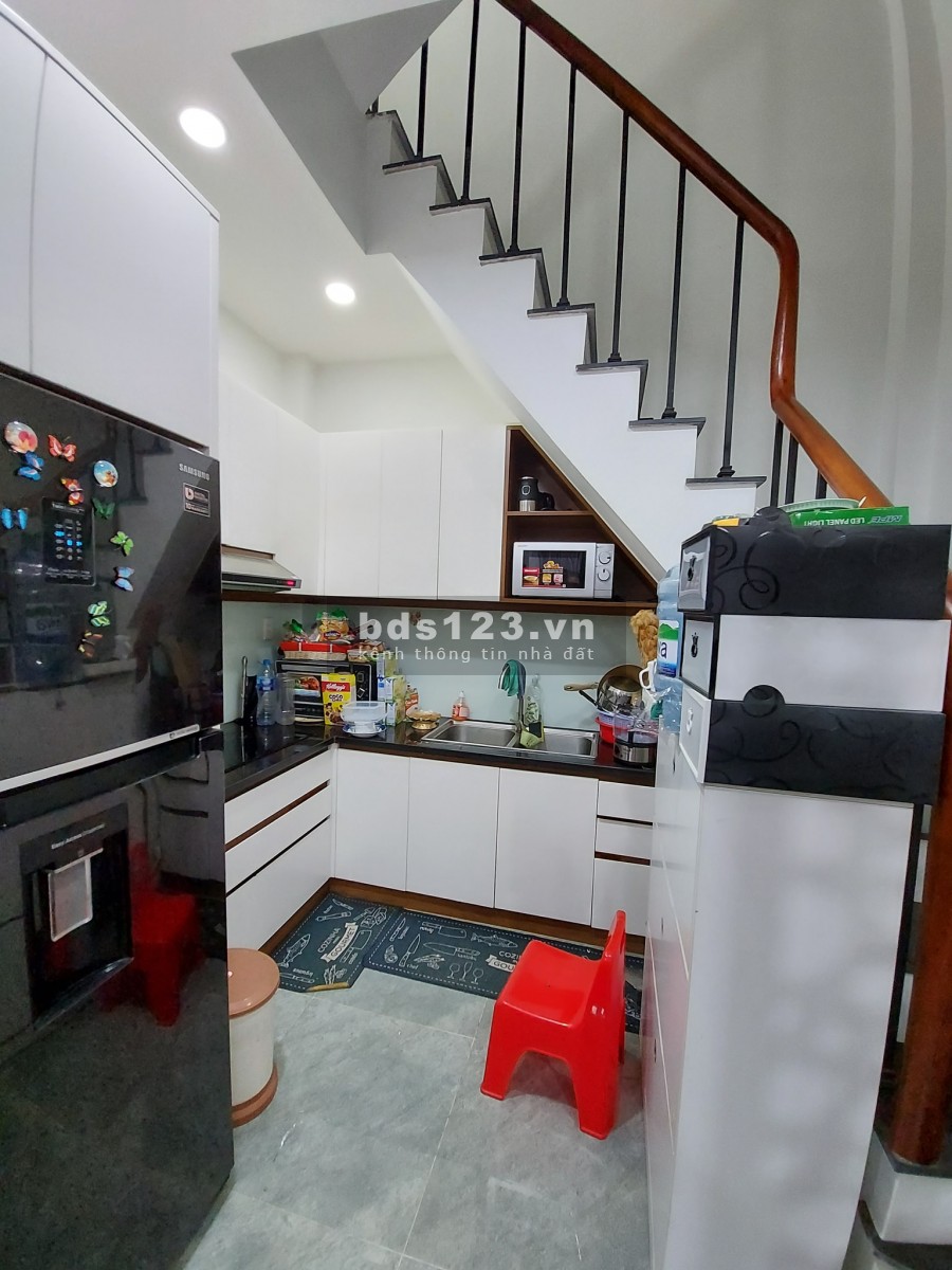 [Bán nhà] Lương Thế Vinh, Tân Phú, dt 4x16m, giá 5 tỷ 690tr, LH 0933592713