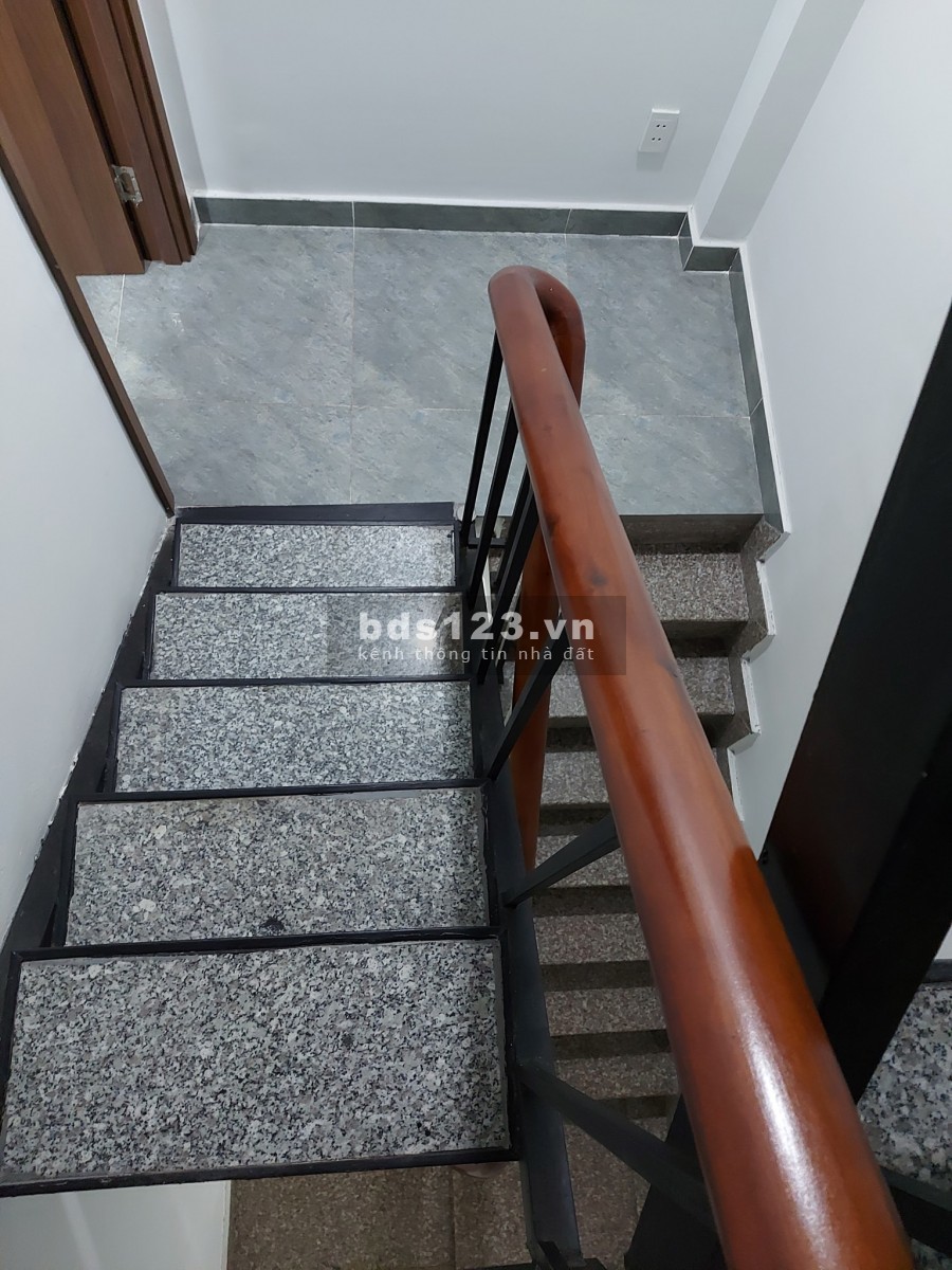 [Bán nhà] Lương Thế Vinh, Tân Phú, dt 4x16m, giá 5 tỷ 690tr, LH 0933592713