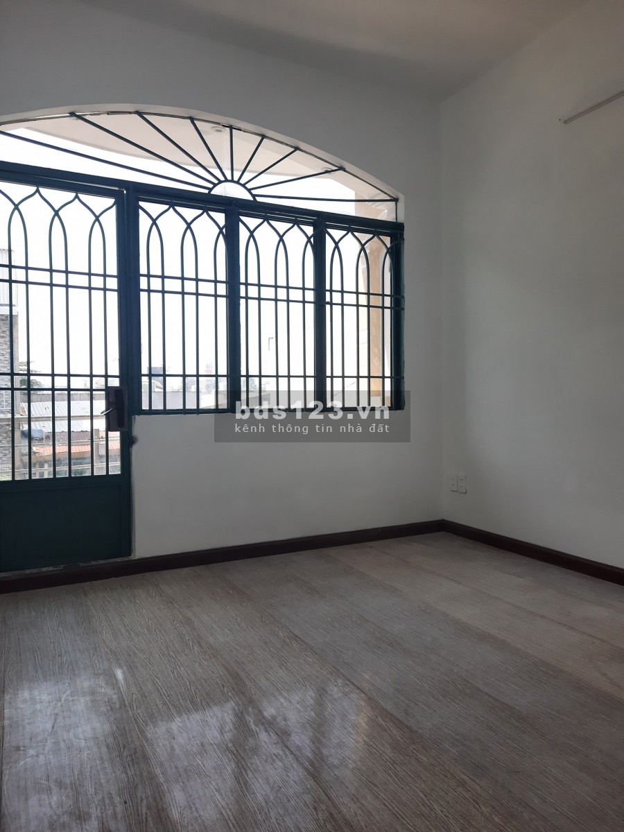 [Bán nhà] Hẻm 305 Lê Văn Quới, Bình Tân, dt 3.7x9m, giá 2 tỷ 369tr, LH 0794722843