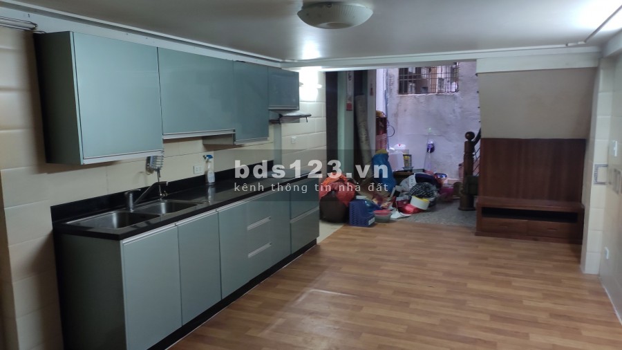 Bán nhà 5 tầng đẹp full đồ ở luôn phố Triều Khúc dt 38m2 giá 3,2 tỷ, lh 0912442669