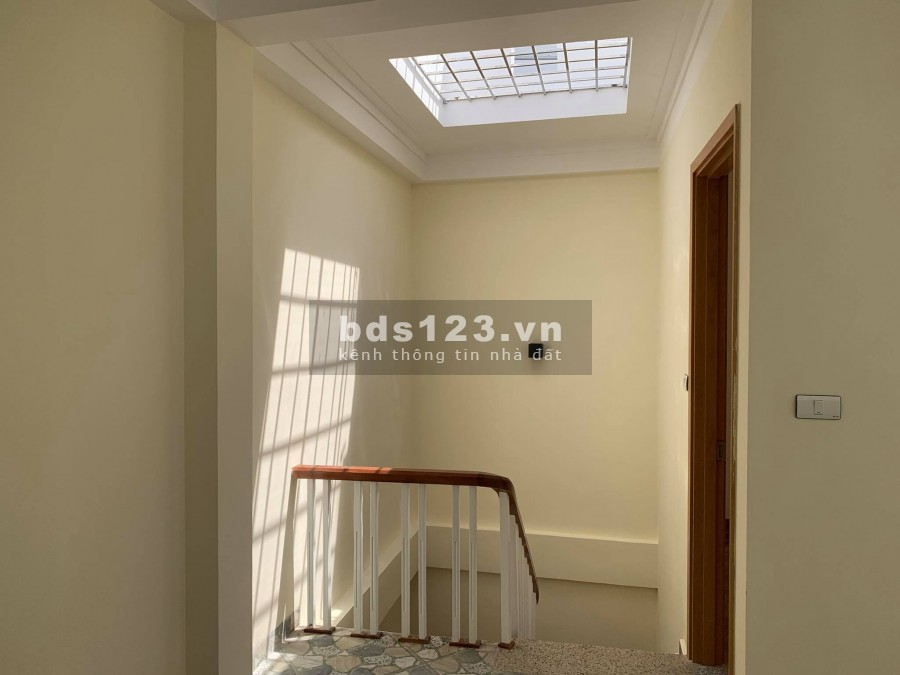 Nhà mới Ngọc Hồi, mặt tiền rộng thoáng, thiết kế tuyệt đẹp chỉ 3.4 tỷ đúc 4 tầng