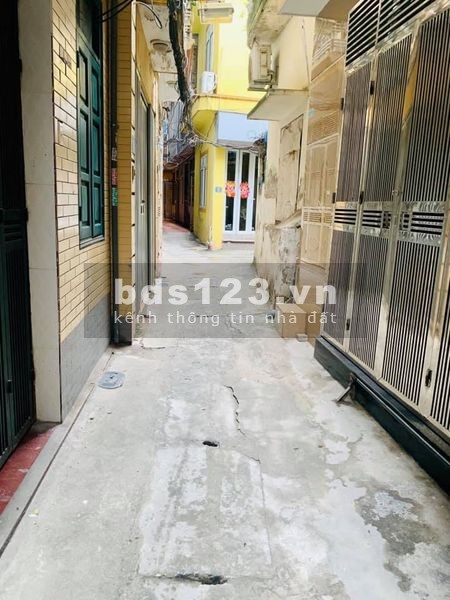 Bán nhà 5 tầng Võ Chí Công ngõ thoáng, cách ô tô dt 70m2, giá bán 3.5 tỷ
