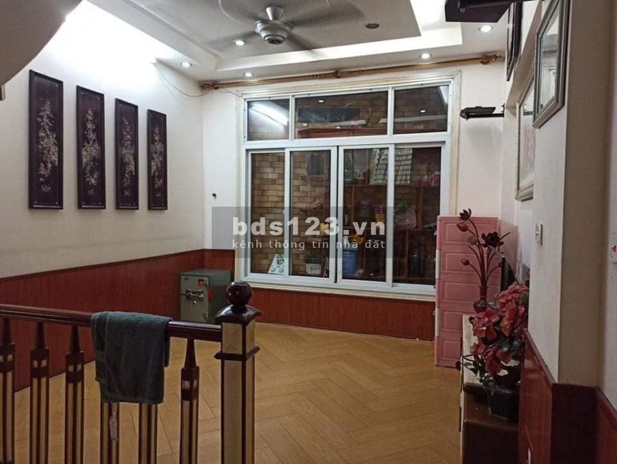 Bán nhà Mỗ Lao, Hà Đông, 3 ô tô tránh, DT40m2, 5t, mt 3,5m2, giá 6 tỷ.