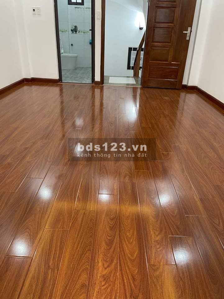 Chính chủ bán nhà 38m 4 tầng 2,65 tỷ tại 140/30/5 gần trường cấp 1,2 Vĩnh Hưng Hoàng Mai