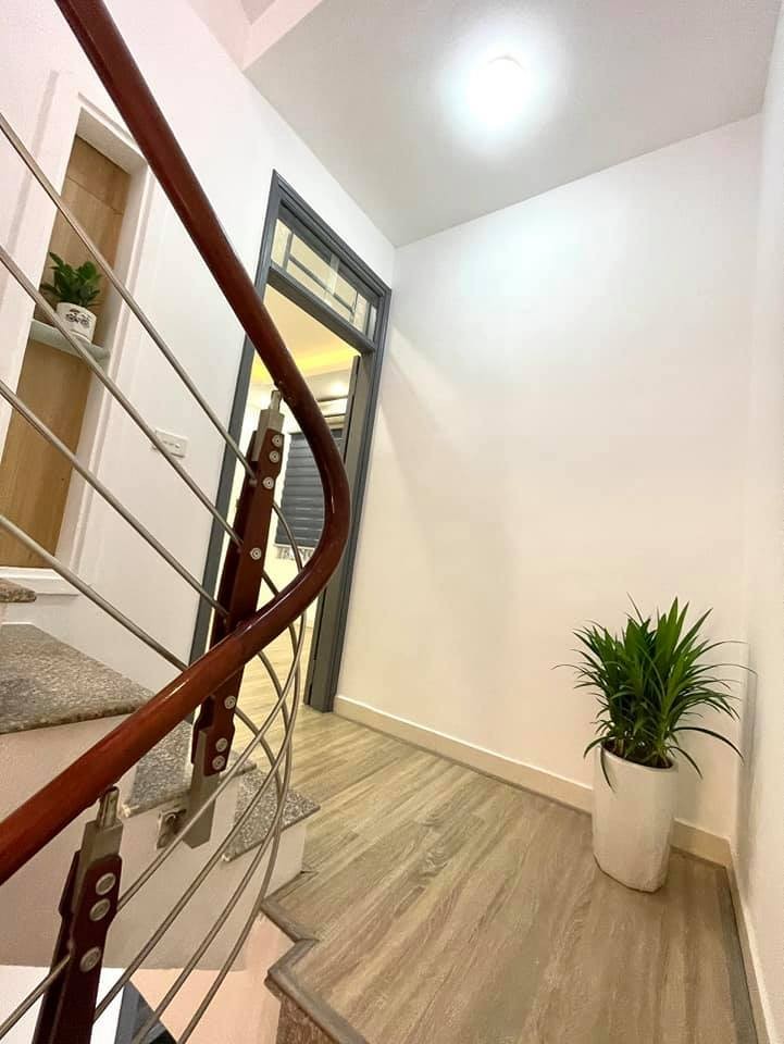 Nhà mới chính chủ Gốc Đề cần bán gấp diện tích 40m2 giá 3,85 tỷ, sổ chính chủ