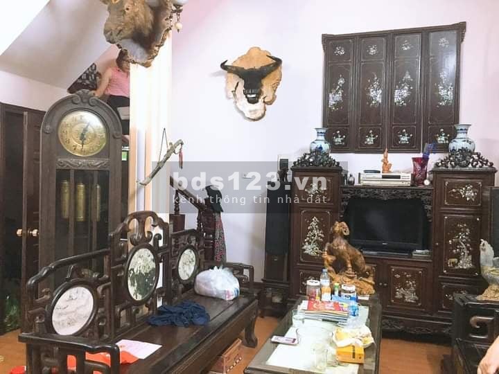 Chỉ 3 tỷ có nhà phố cổ Hà Đông, giao thông nhiều tuyến phố lớn, sổ đỏ vuông vắn