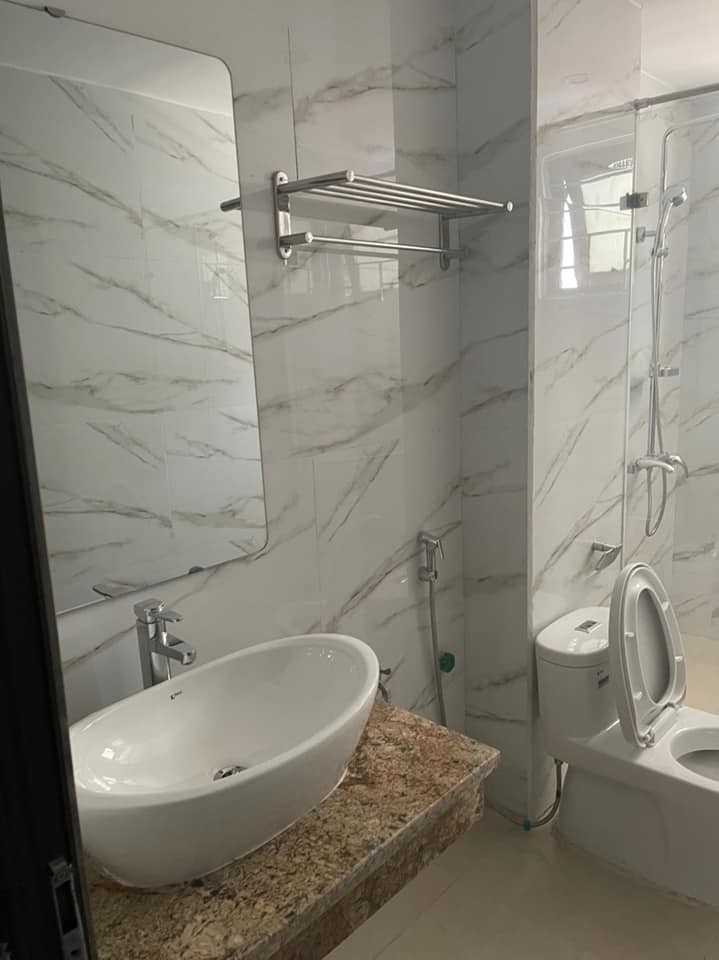 Bán nhà mặt phố Phan Đình Giót, Quận Hà Đông diện tích 55m2, giá 7,2 tỷ. lhcc