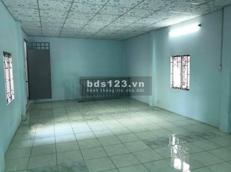 Bán Đất Tặng Nhà 82m2 chiều ngang 4.5m Phan Văn Hớn Quận 12 giá sốc 3.58 tỷ, thương lượng
