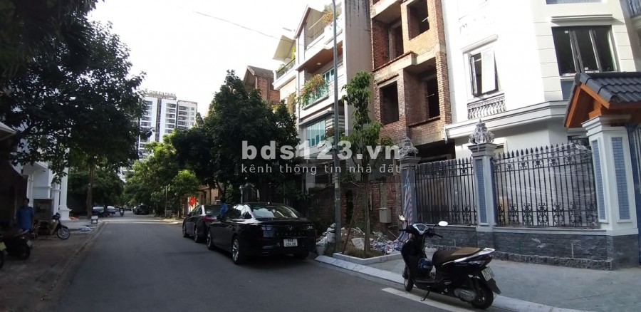 Bán biệt thự Việt Hưng, Quận Long Biên, giá thoả thuận liên hệ 0988312321