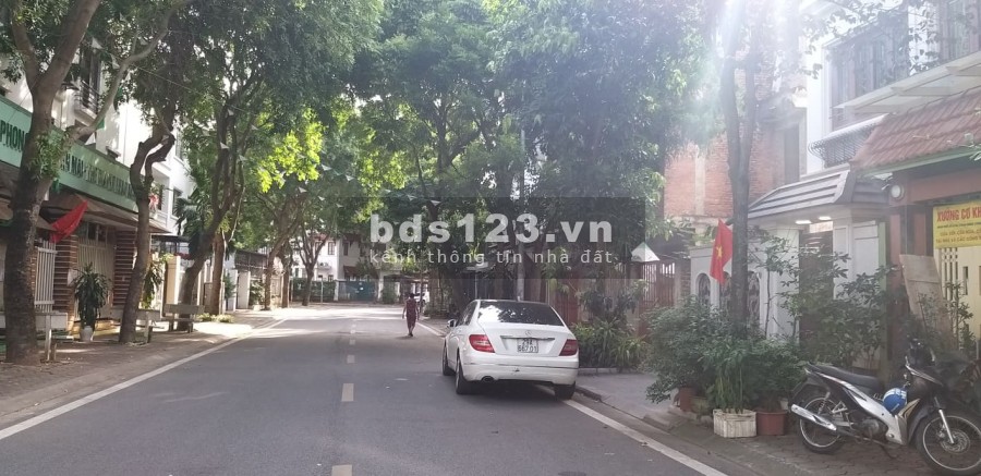 Bán biệt thự Việt Hưng, Quận Long Biên, giá thoả thuận liên hệ 0988312321