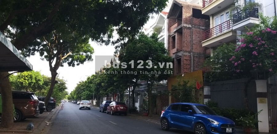 Bán biệt thự Việt Hưng, Quận Long Biên, giá thoả thuận liên hệ 0988312321