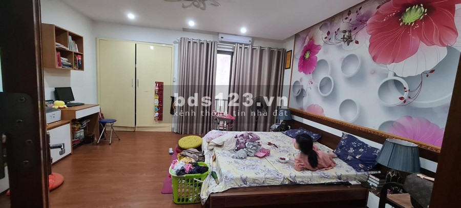 Bán Nhà nguyên căn nằm trong trung tâm phố cổ Hà Đông giá chỉ hơn 4,5 tỷ