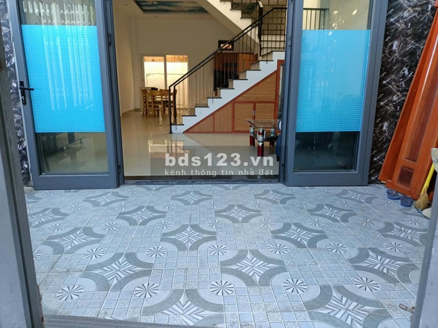 Bán nhà mới đẹp khu Vườn Lài, Tân Phú, giá 6.4 tr, dt 70m2 vuông vức, hẻm xe hơi thông