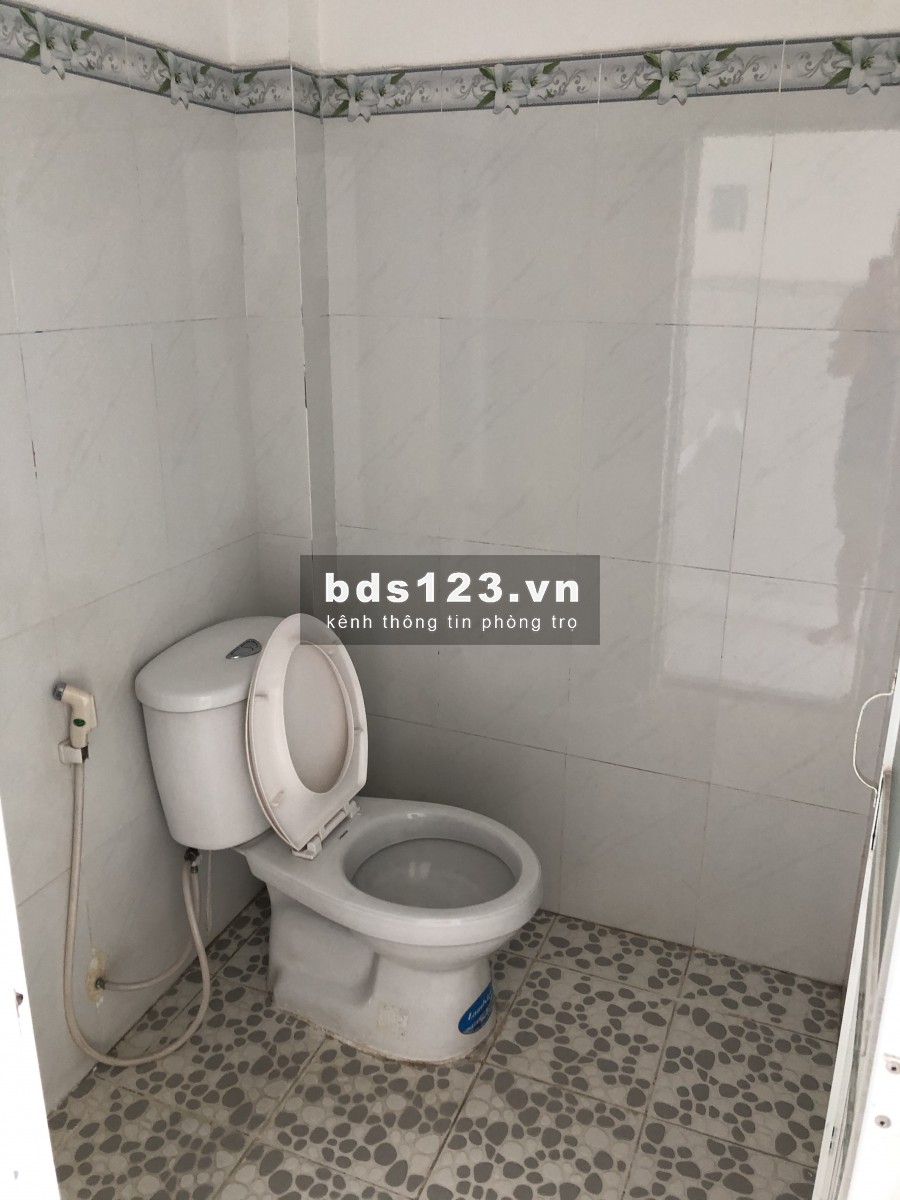 Cho thuê phòng trọ mới xây dựng sạch sẽ yên tĩnh an ninh, giá 1.8 triệu/tháng