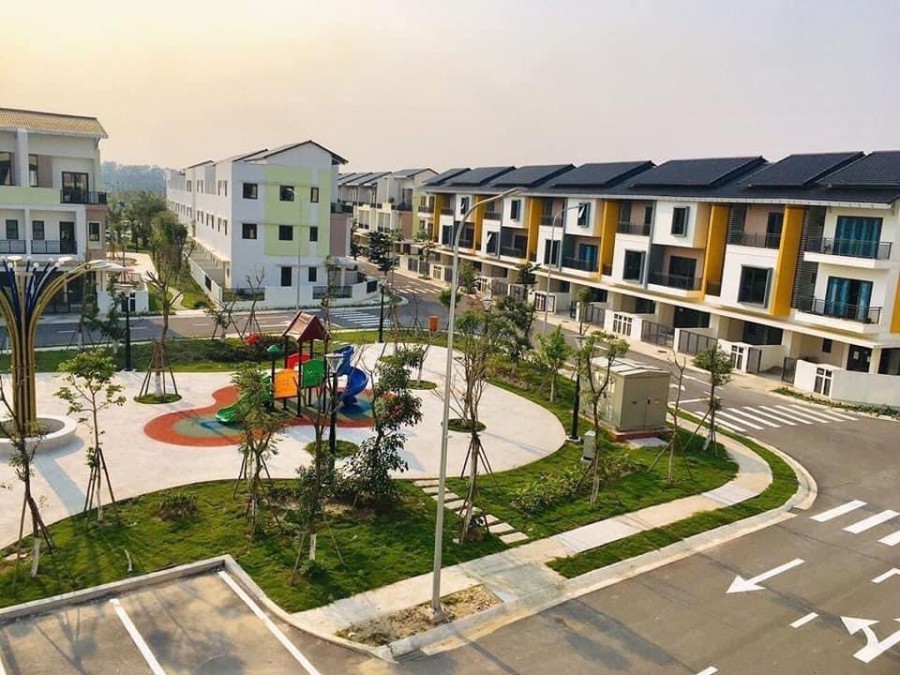 Bán căn liền kế Belhomes diện tích 75m2 sổ hồng chính chủ tôi bao phí làm sổ