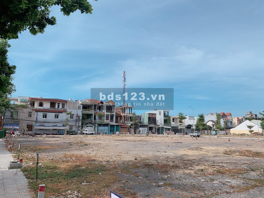 Bán đất 2 mặt tiền Trường Chinh, Nguyễn Công Hãng, đất đã có sổ xây dựng tự do