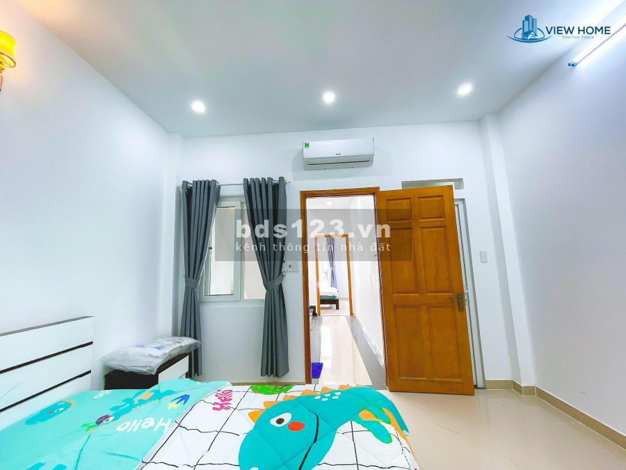 Bán nhà Bình Thạnh, Phan Văn Trị, ô tô vào nhà dt 50m2, giá chỉ 5.9 tỷ