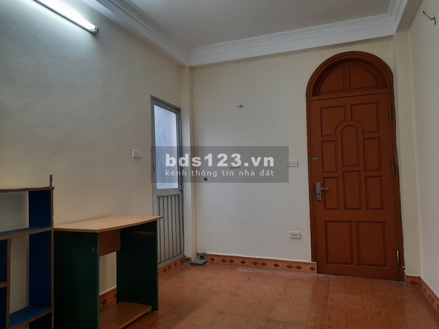 Nhỉnh 2 tỷ có nhà đẹp, Lê Văn Lương đúc kiên có 4 tầng diện tích 33m2, lhcc