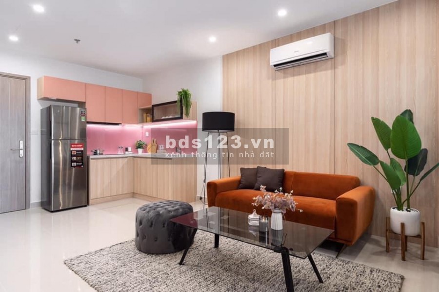 Bán toà chung cư mini 157 Chùa Láng 58 phòng cho thuêu, dt 210m2, 8 tầng, ô tô qua nhà