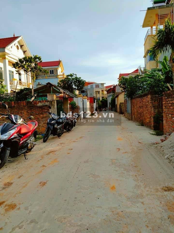 Bán nhà nguyên căn sổ chín chủ 4 tầng, dt 77,4m2, mt 5m dt thực tế hơn 80m
