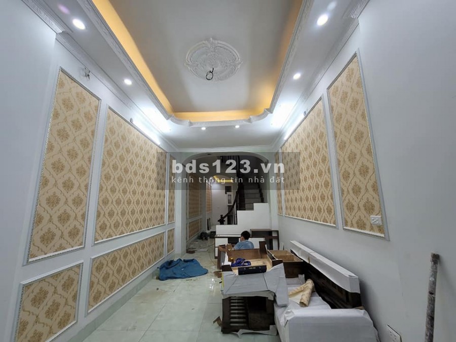 Chính chủ cần bán nhà Quận Thanh Xuân, ngõ nông rộng thoáng dt 47m2 5 tầng, sổ đỏ