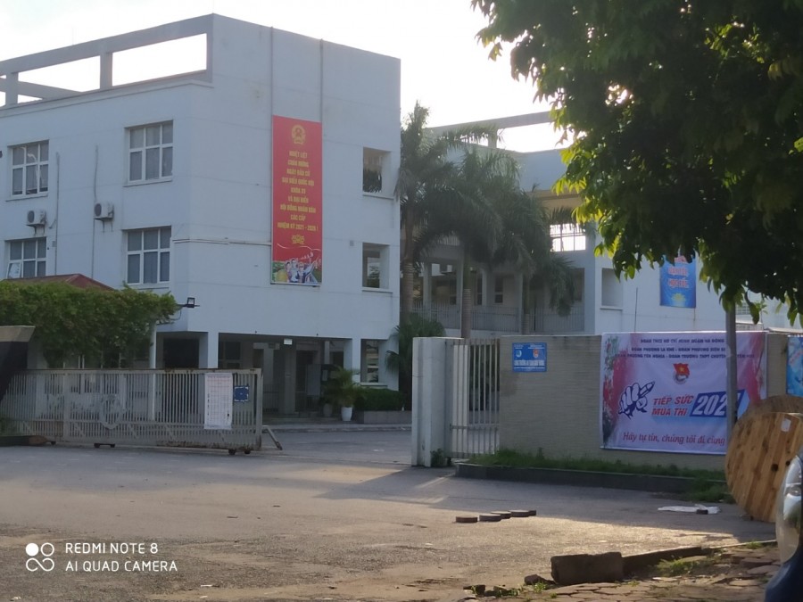 Nhà ở Vip Hà Đông, ô tô diện tích sử dụng 55m2 5 tầng, giá bán 5.3 tỷ, sổ đỏ