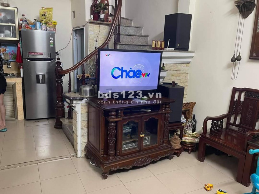 Cần Bán Gấp Nhà Ngõ Đê Tô Hoàng 26m×4 tầng.Ngõ xe 3 Gác Chạy qua