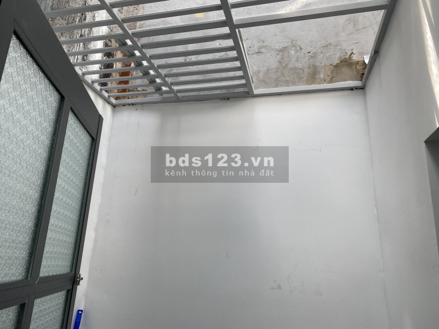 Cho thuê nhà nguyên căn diện tích: 98m2 đưởng Nguyễn Thị Định, Quận 2, lhcc