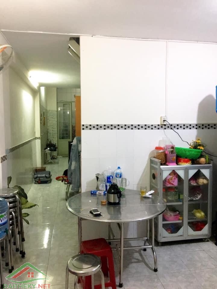 Covid gấp bán nhà Trần Văn Quang diện tích 69m2, sau căn mặt tiền, giá 4,9 tỷ