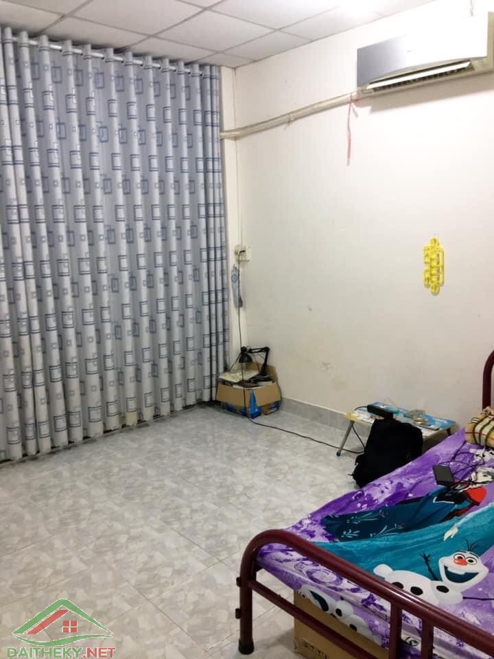 Covid gấp bán nhà Trần Văn Quang diện tích 69m2, sau căn mặt tiền, giá 4,9 tỷ