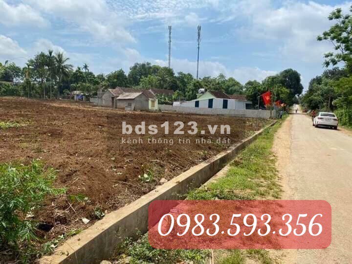 Đất rẻ đẹp Thị xã Quang Phong, Thái Hòa, khu dân cư đông, giá thoả thuận