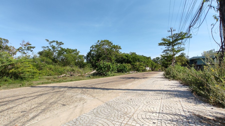 Bán đất thổ cư diện tích sử dụng 200m2, sổ đỏ, giáp ranh ngay Đà Nẵng