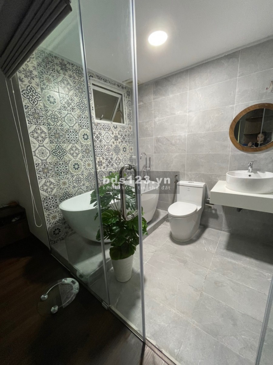 Bán căn hộ 121m2 3 ngủ Ciputra E5 sửa đẹp, full nội thất như ảnh lh 0974606535