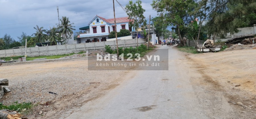 Đất thổ cư Ven biển Hải Tiền Thanh Hóa, dt 220m2 - 9m mặt tiền miễn trung gian